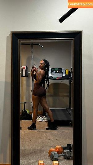 Aaliyeezy photo #0343