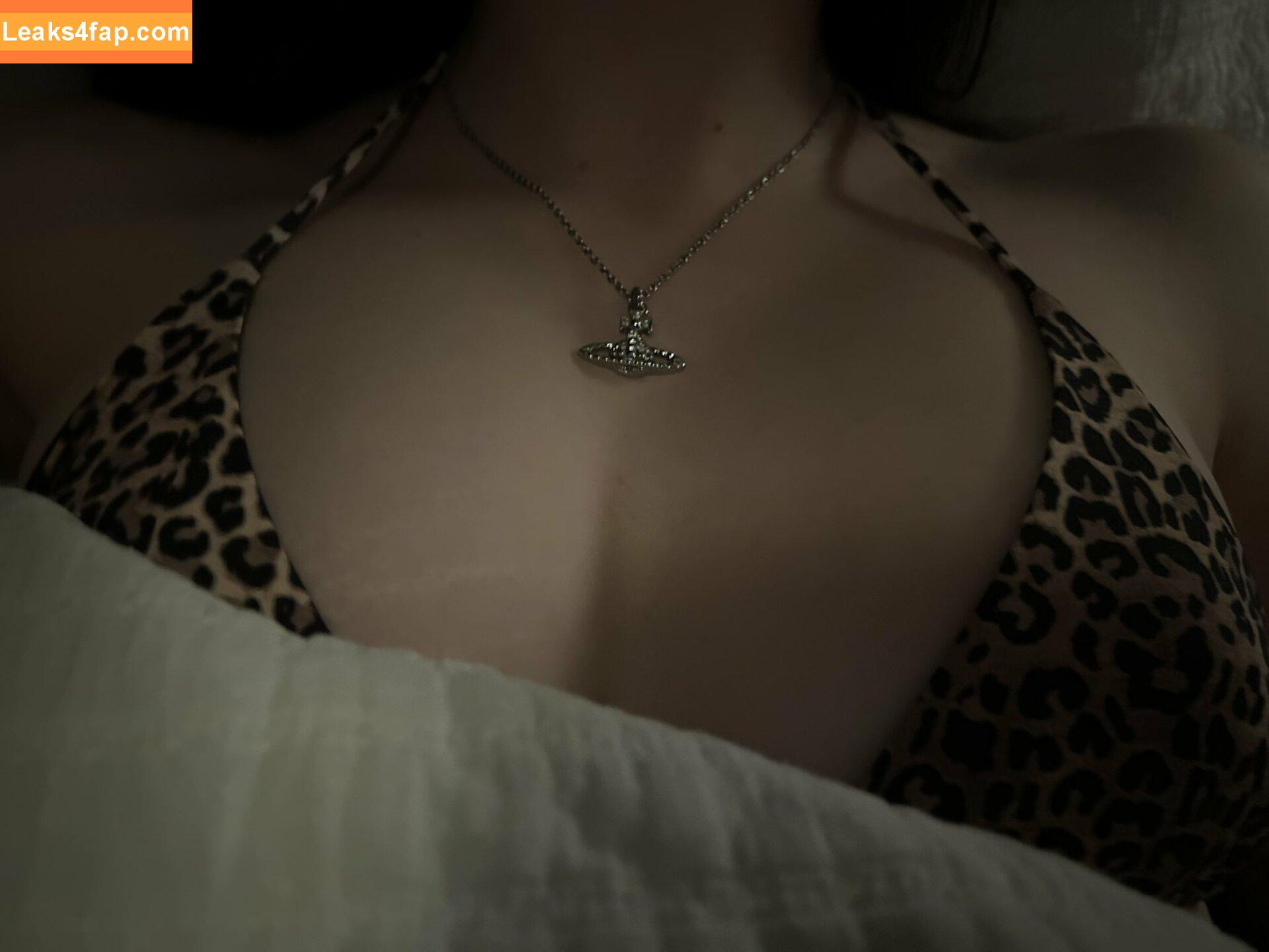aamyjanee / amy-jane / forest3nymph leaked photo photo #0021