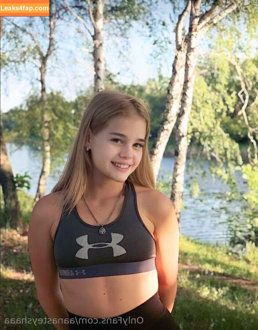 aanasteyshaaa / aanasteyshaa_ слитое фото фото #0001