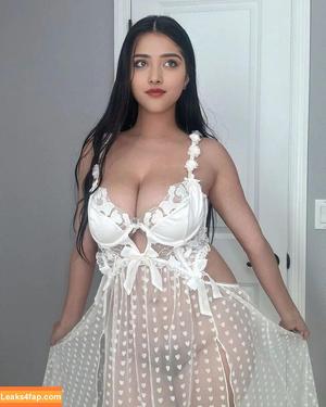 Aanya Advani photo #0051