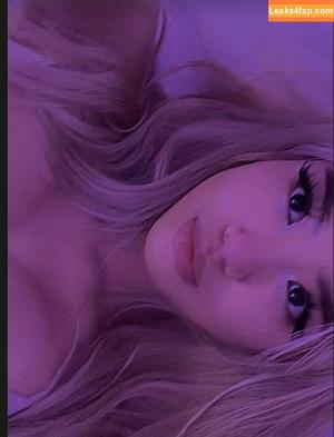 aarianaaxoxoo photo #0003