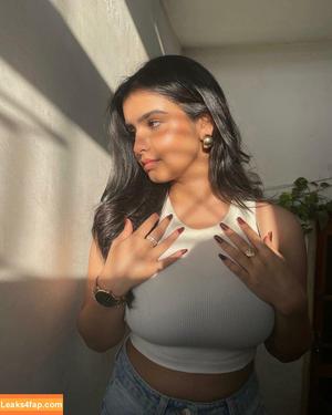Aarushi Abrol photo #0007