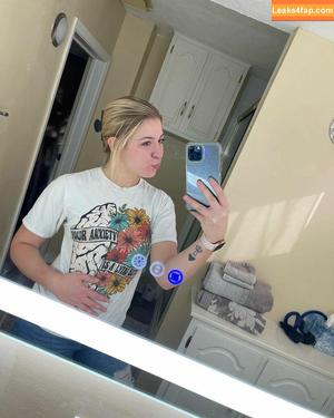 aautumn_blondie photo #0024