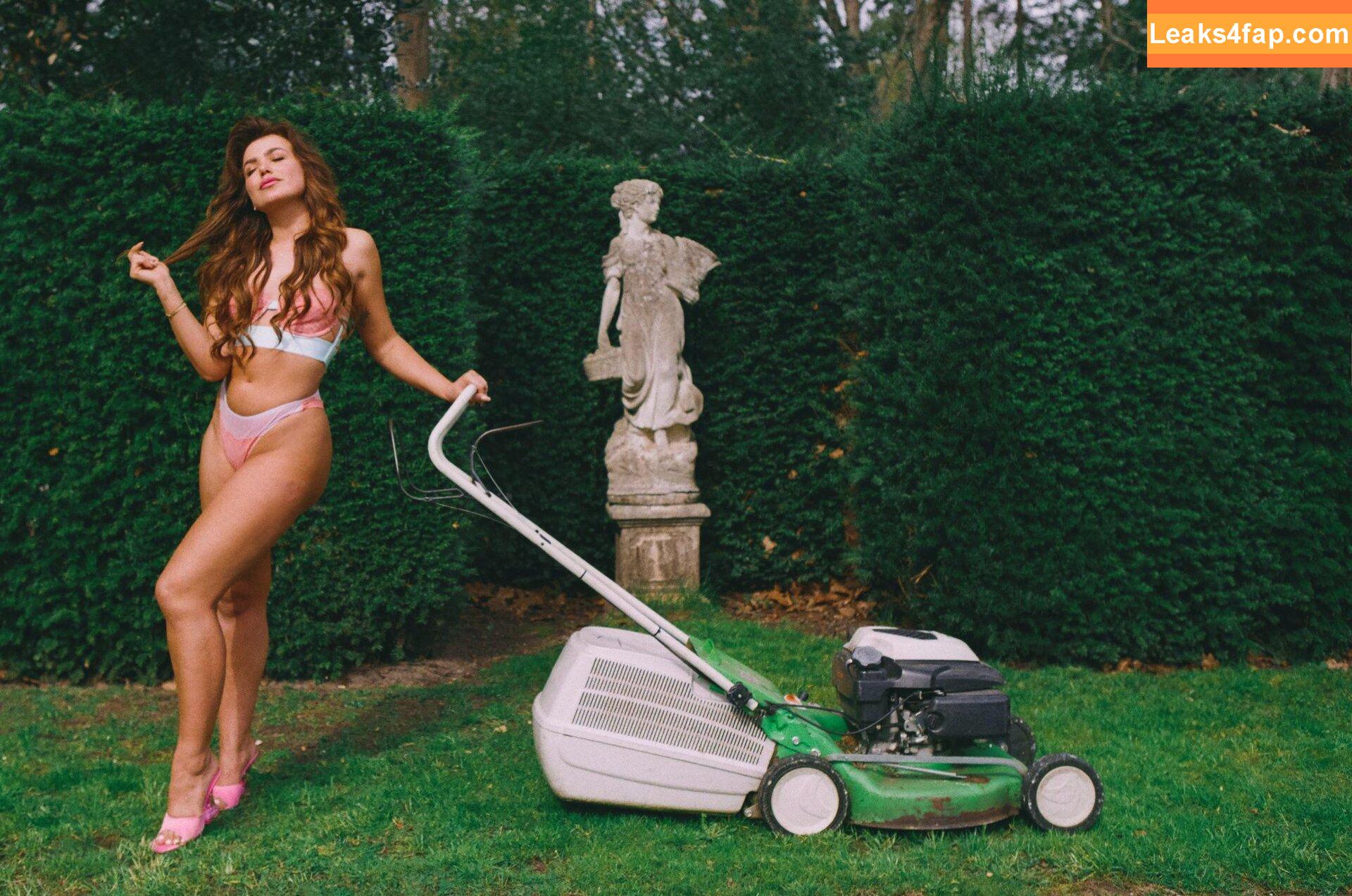 Abbey Hoes / abbeyhoes / abbeyrhode leaked photo photo #0037