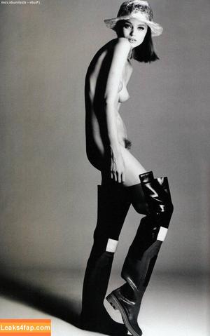 Abbey Kershaw photo #0022