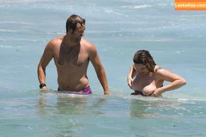 Abbie Chatfield photo #0001