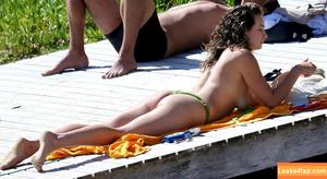 Abbie Chatfield photo #0057