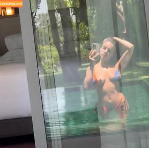 Abbie Chatfield photo #0075