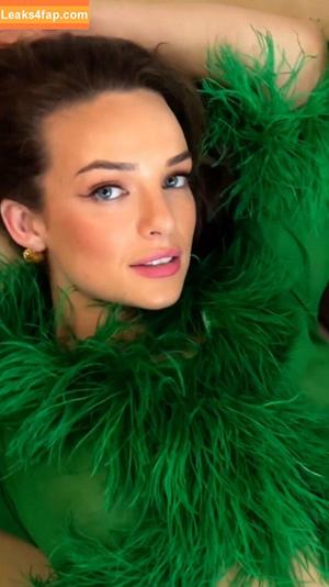 Abbie Chatfield photo #0131