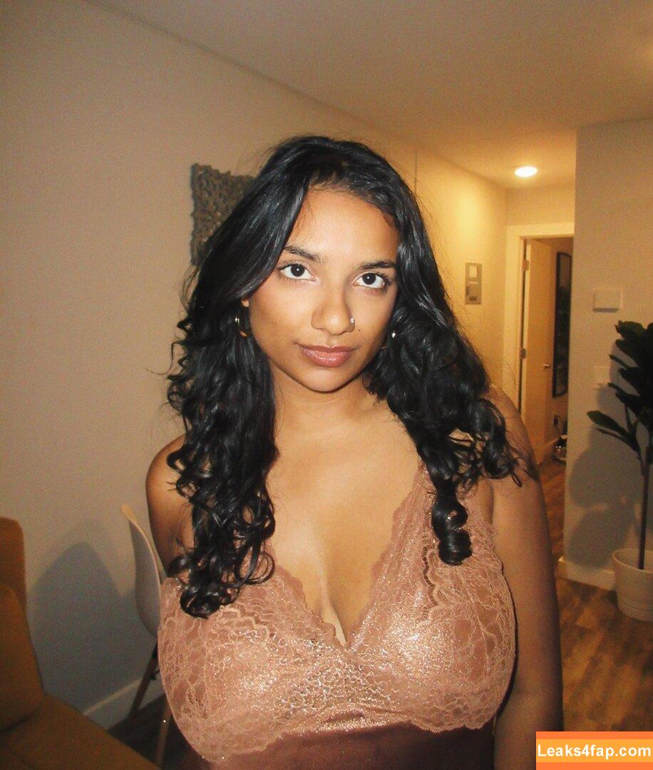Abby Govindan / abbygovindan leaked photo photo #0020