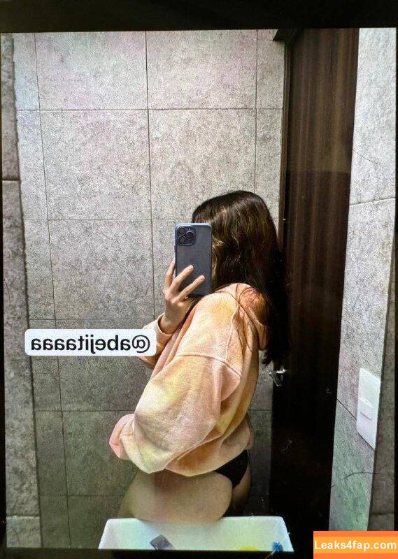 abejitaaa_0 / abejitaaaa / abejitaaaa0 leaked photo photo #0043