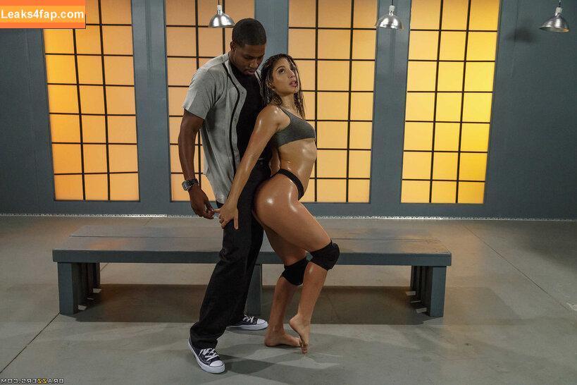 Abella Danger / abelladanger / dangershewrote / https: leaked photo photo #0794