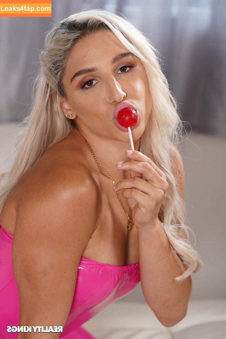 Abella Danger / abelladanger / dangershewrote / https: leaked photo photo #0921