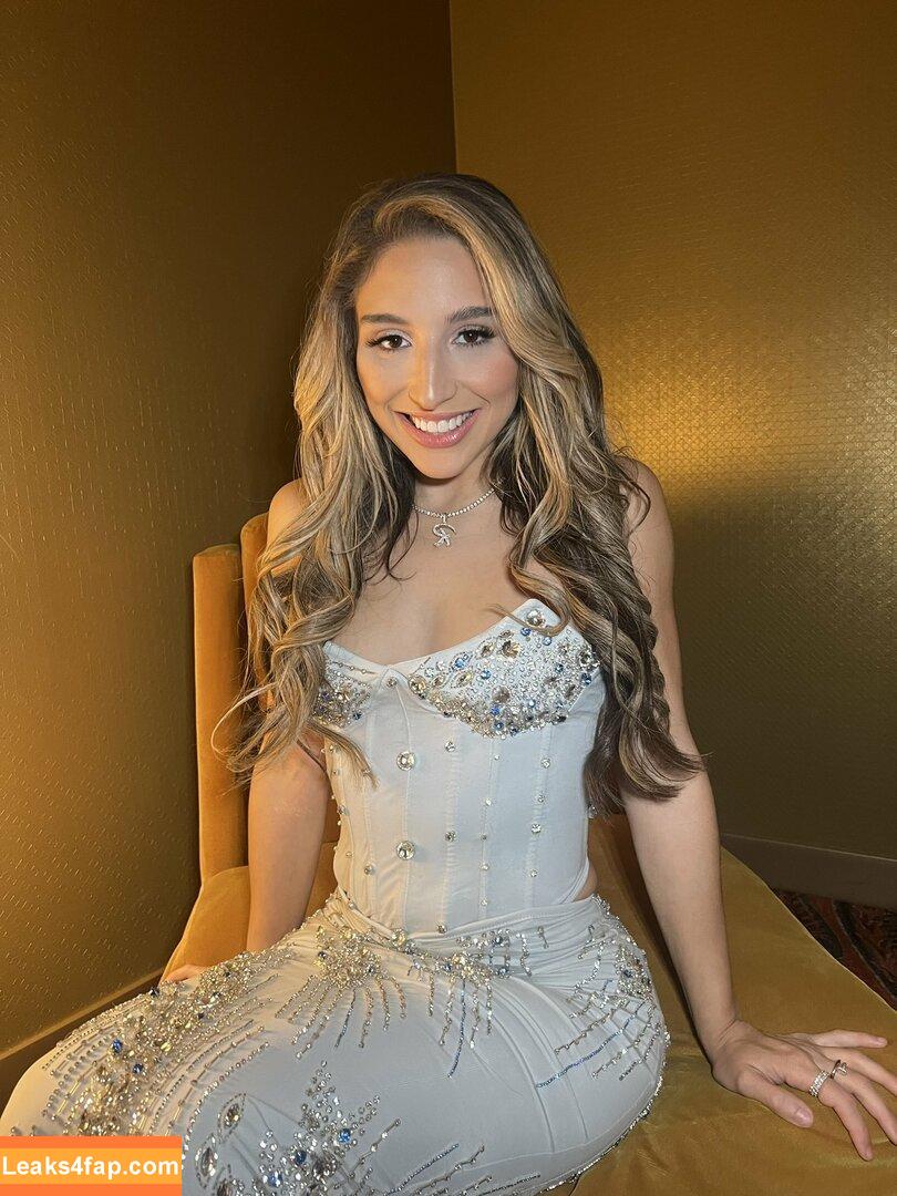 Abella Danger / abelladanger / dangershewrote / https: leaked photo photo #1092