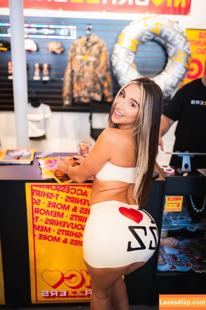 Abella Danger / abelladanger / dangershewrote / https: leaked photo photo #2897