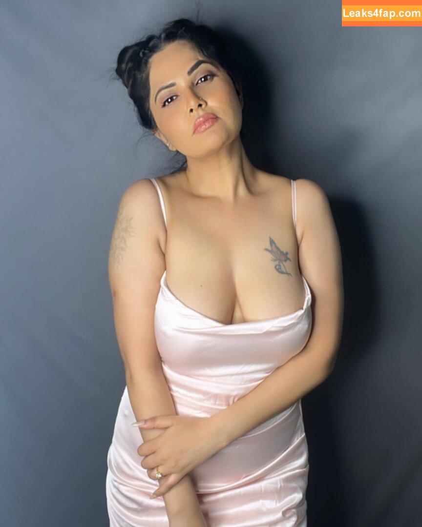 Abha Paul /  leaked photo photo #0001