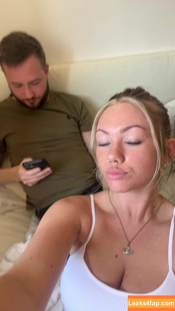 Abi Greasley / abi.greasley / abibamfordxx / abigreasley leaked photo photo #0158
