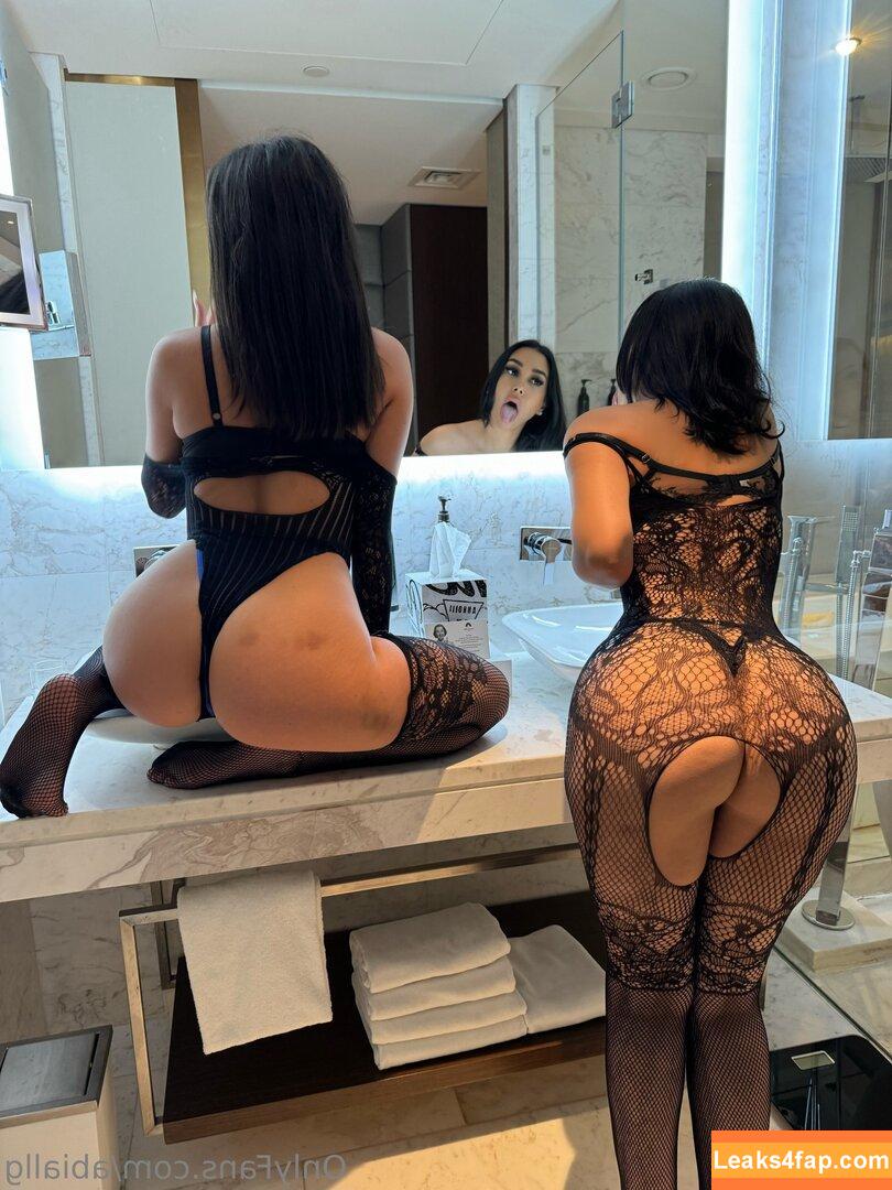 abiaalb /  leaked photo photo #0014