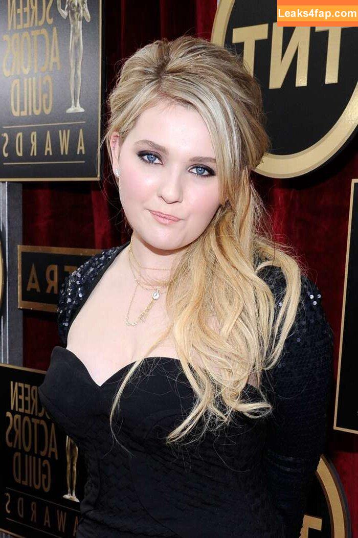 Abigail Breslin / abbienormal9 / yoabbaabba leaked photo photo #0013