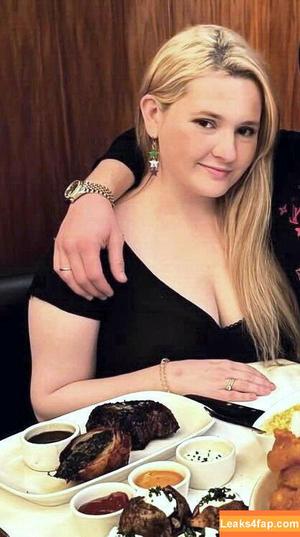 Abigail Breslin photo #0051