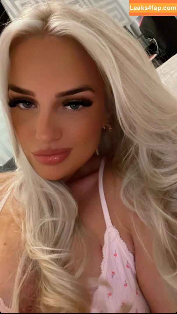 Abigail Holder / abigailholder0 / abigailholder__ / abigailholderrr leaked photo photo #0003