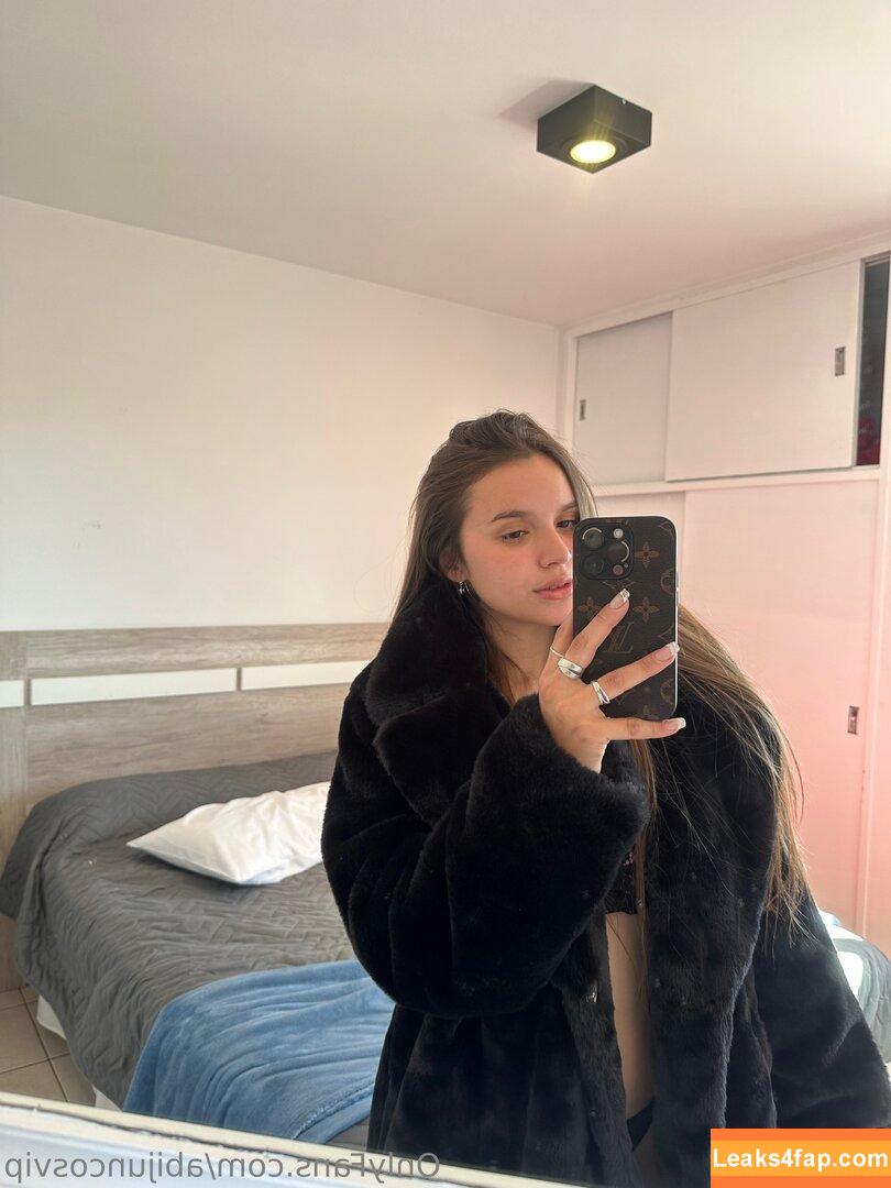 abijuncosvip / abibby / abijuncos9 / ellaacarterr leaked photo photo #0007