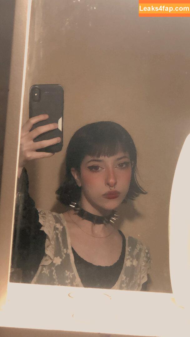 Aboutsoffy / 4boutsoffy / alexscared / hellwh0r3 leaked photo photo #0094