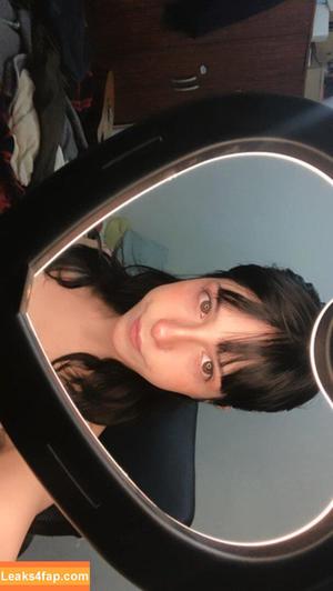 Aboutsoffy photo #0098