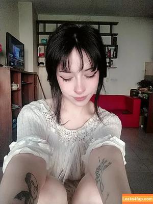Aboutsoffy photo #0100