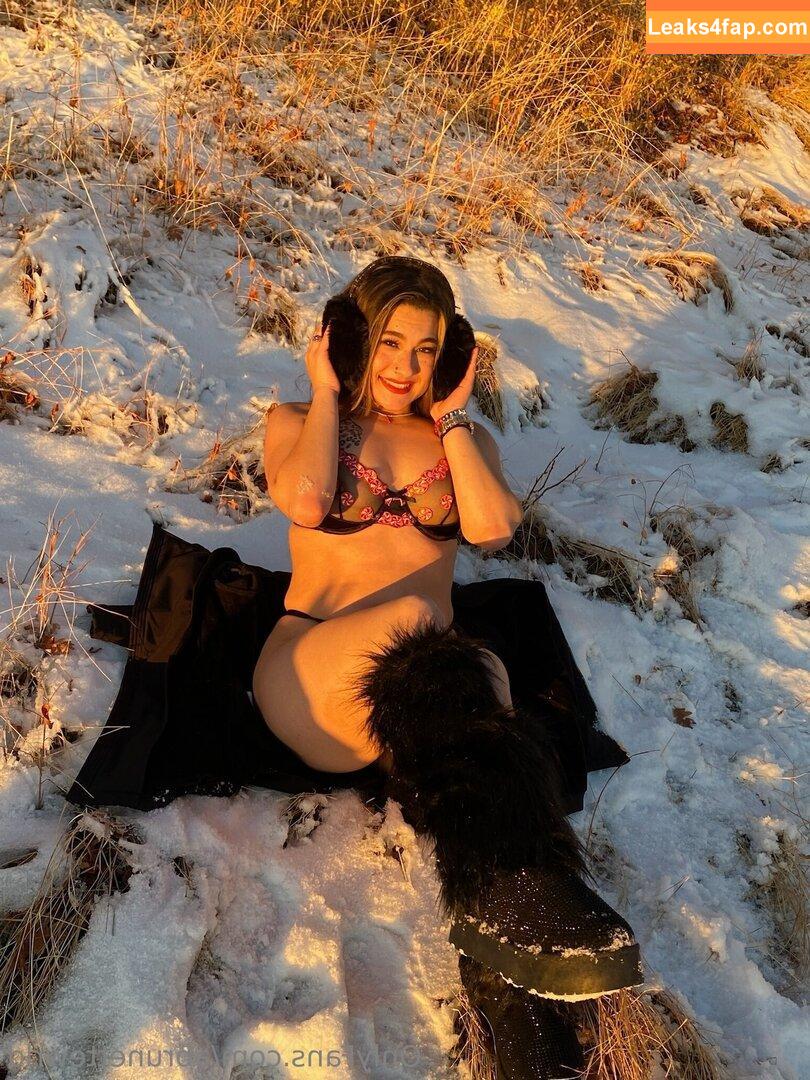 abrunettewrld /  leaked photo photo #0019
