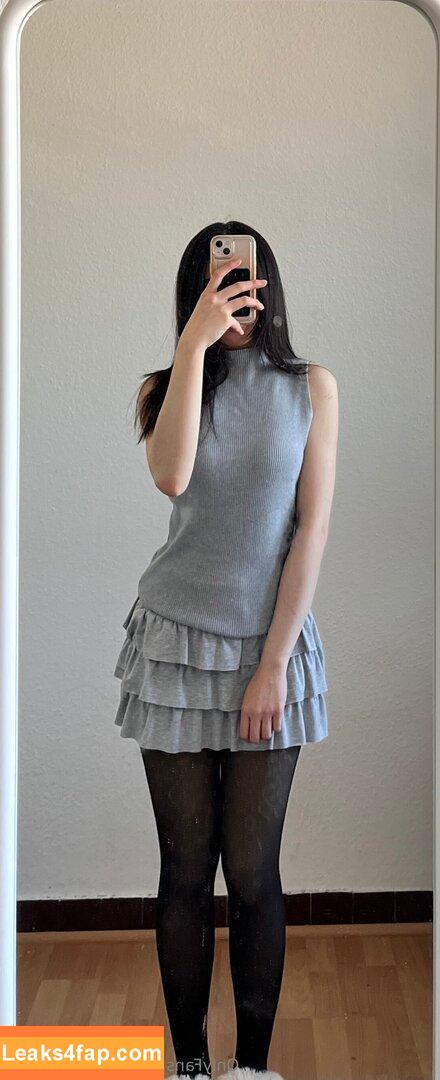 absolutepetite / petitebbygirl / theabsolutepetite leaked photo photo #0005
