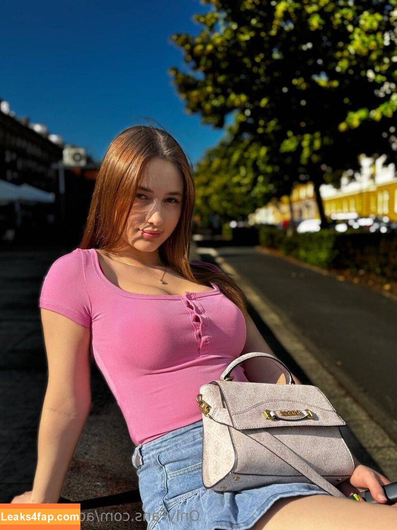 adalyn.diary / adelyn.diary leaked photo photo #0480