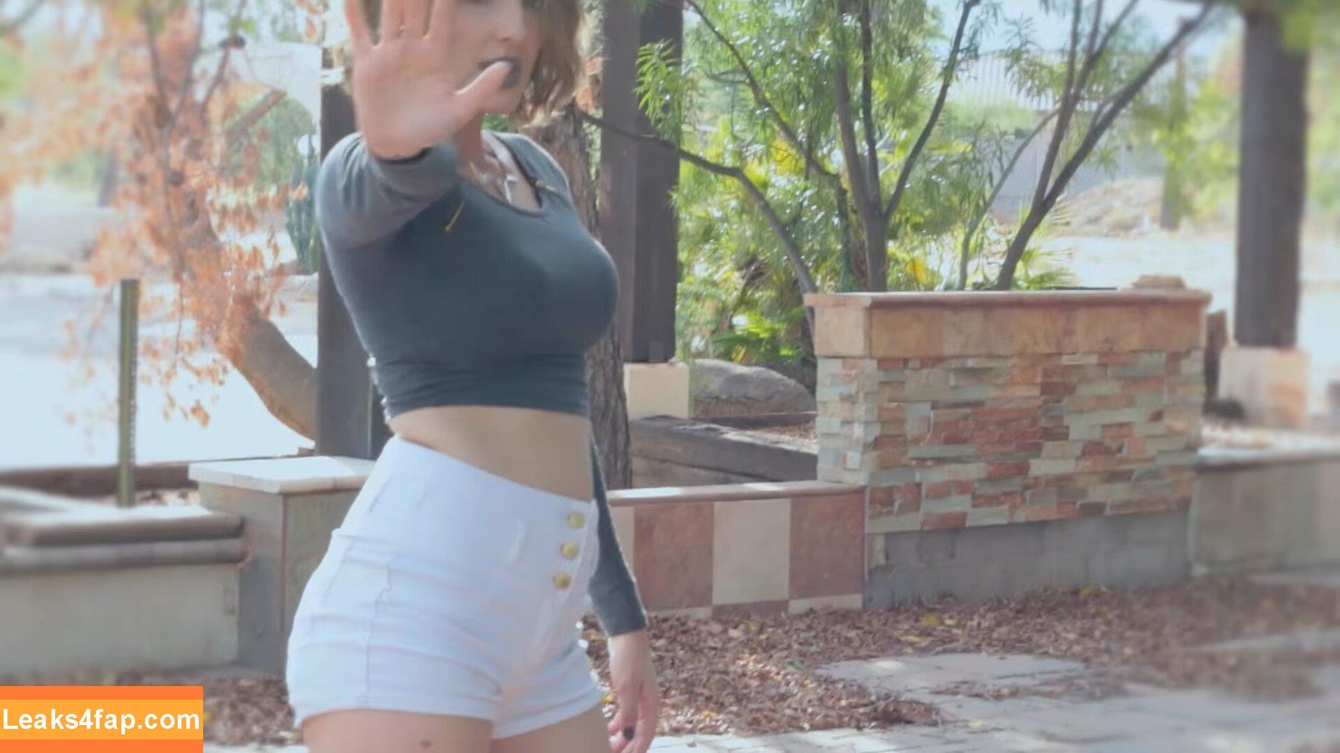 Addie Nicole Amick / Halocene / addienicoleamick слитое фото фото #0077