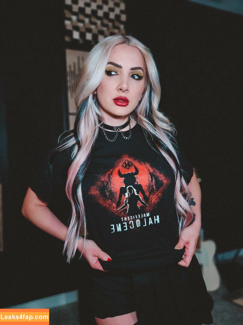 Addie Nicole Amick / Halocene / addienicoleamick слитое фото фото #0112