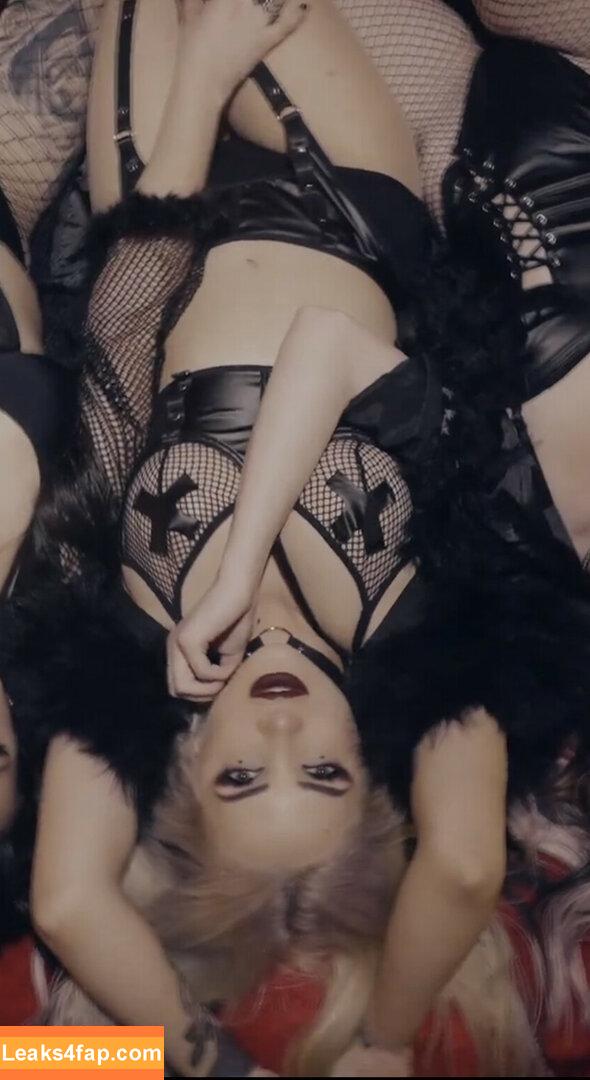 Addie Nicole Amick / Halocene / addienicoleamick слитое фото фото #0127