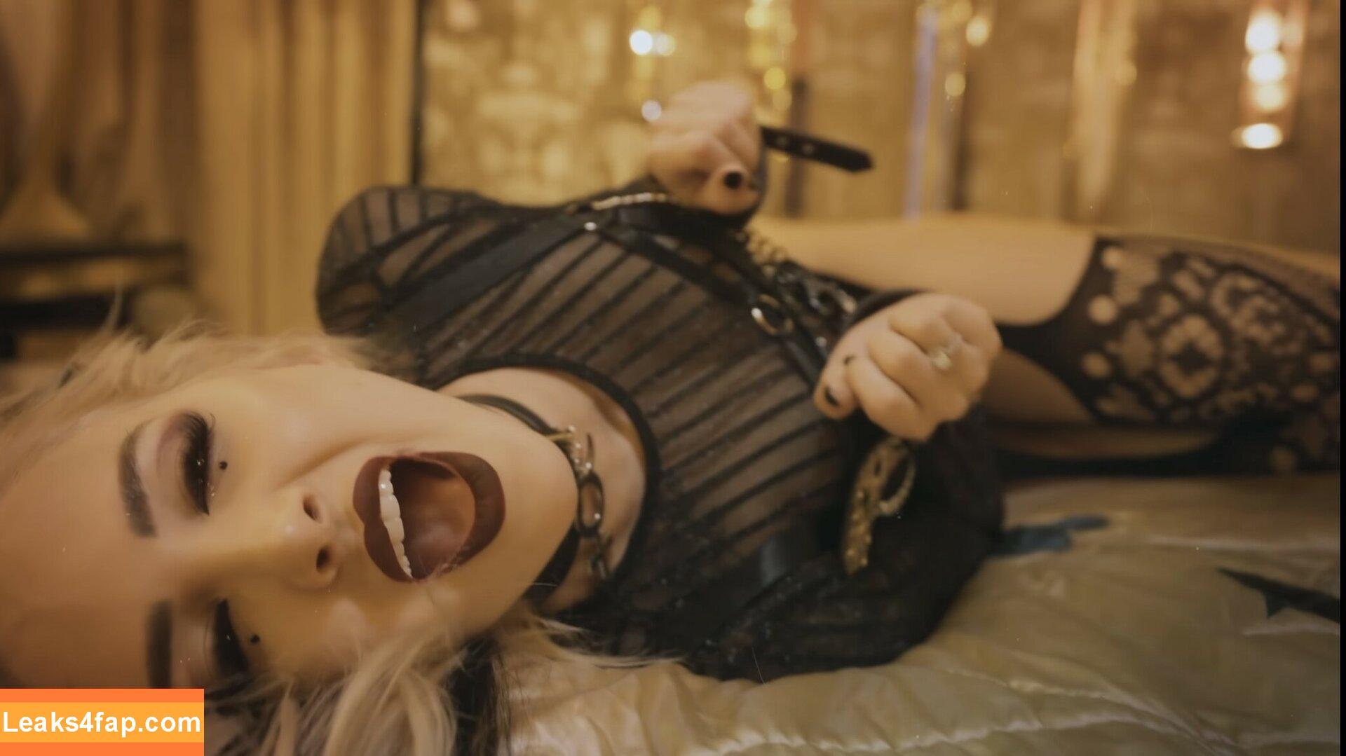 Addie Nicole Amick / Halocene / addienicoleamick слитое фото фото #0141