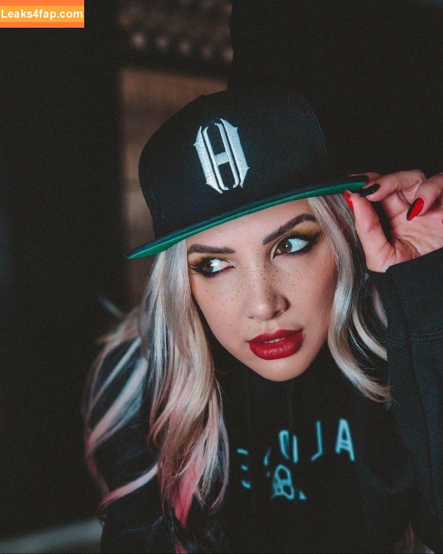 Addie Nicole Amick / Halocene / addienicoleamick слитое фото фото #0150