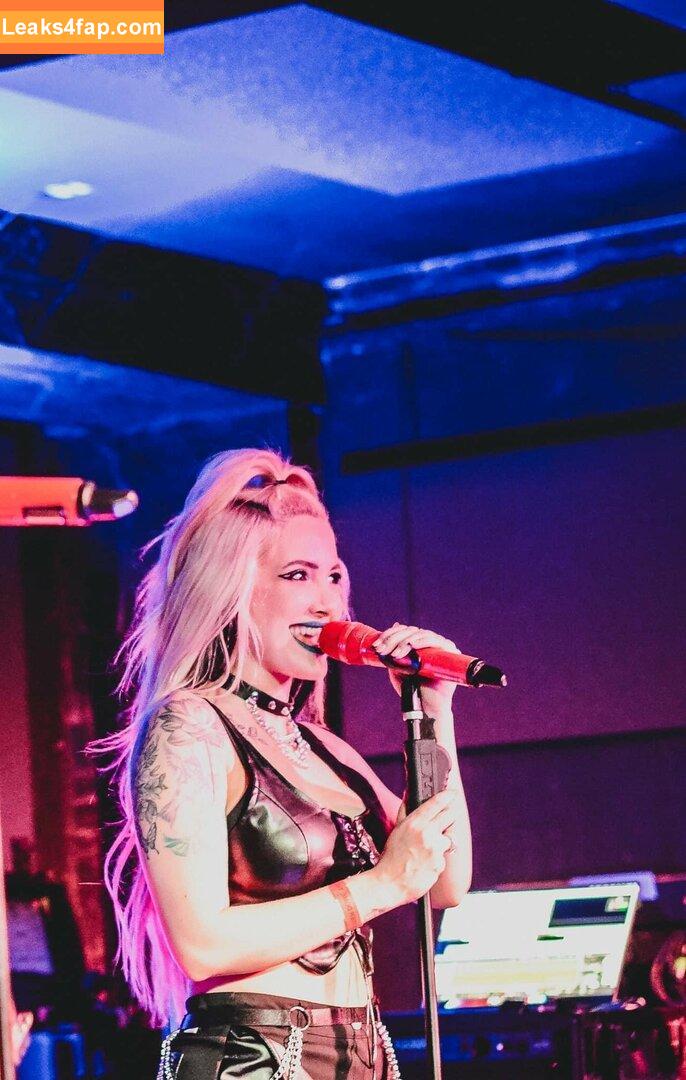 Addie Nicole Amick / Halocene / addienicoleamick слитое фото фото #0216