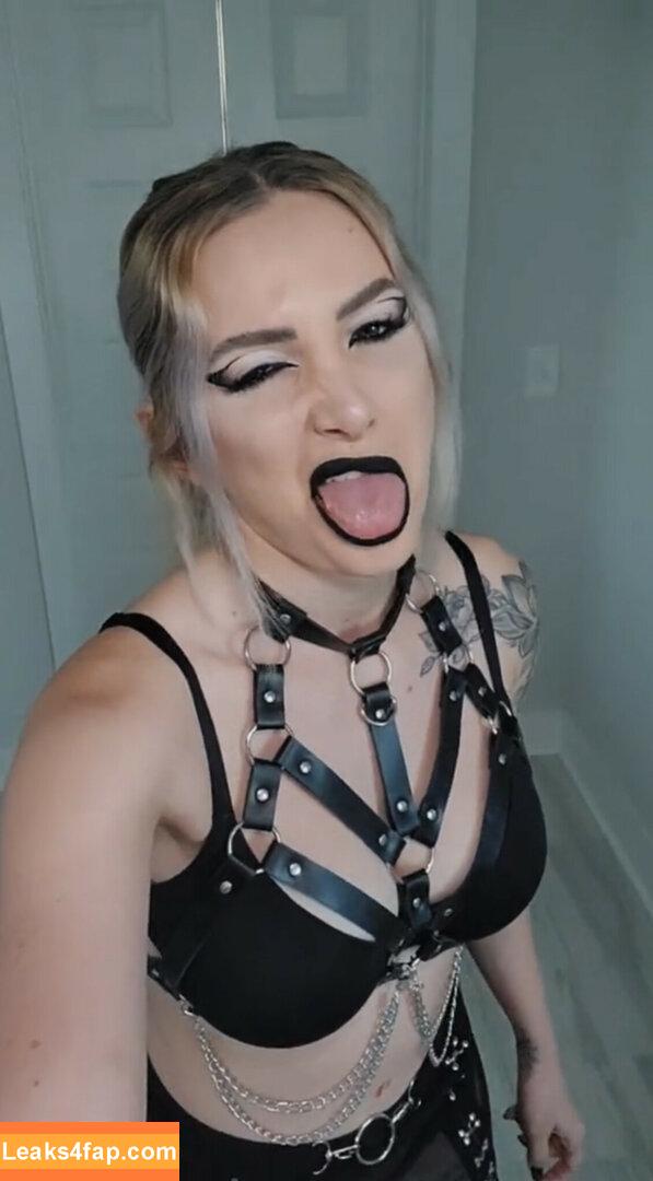 Addie Nicole Amick / Halocene / addienicoleamick слитое фото фото #0219