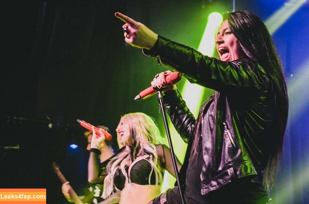 Addie Nicole Amick / Halocene / addienicoleamick слитое фото фото #0228