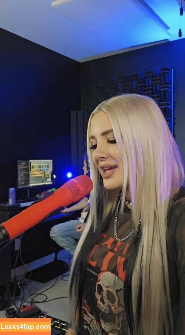 Addie Nicole Amick / Halocene / addienicoleamick слитое фото фото #0250