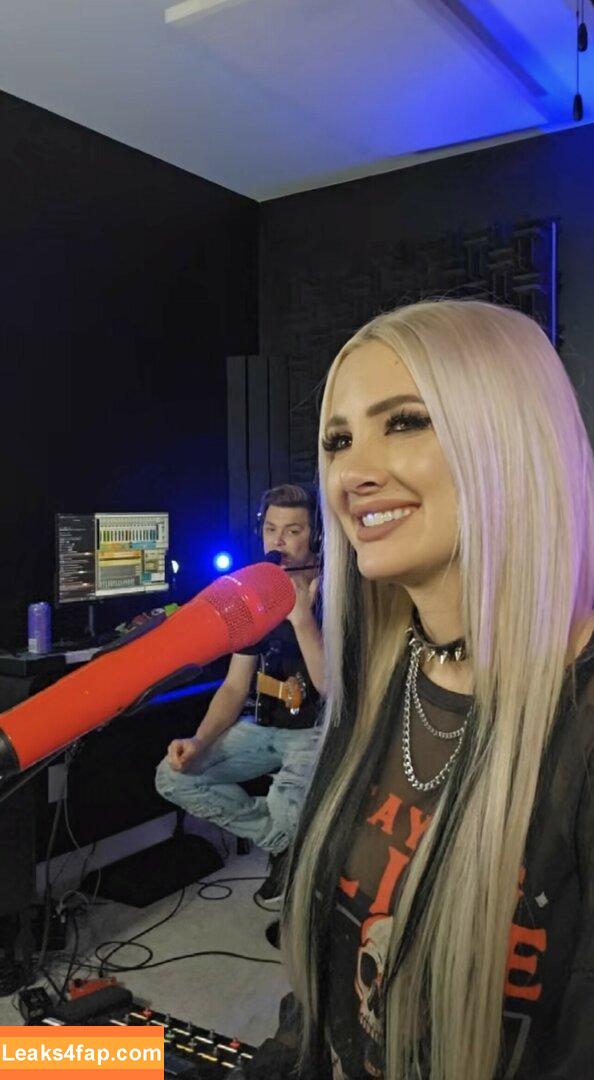 Addie Nicole Amick / Halocene / addienicoleamick слитое фото фото #0251