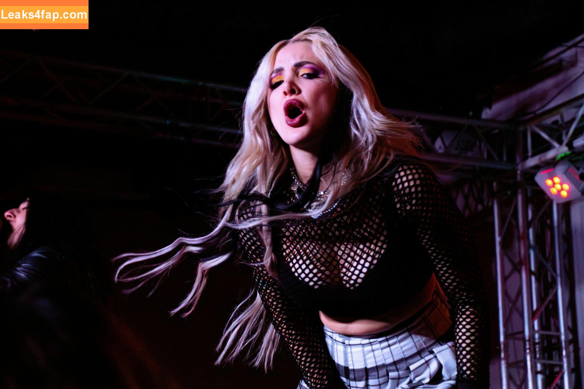 Addie Nicole Amick / Halocene / addienicoleamick слитое фото фото #0292