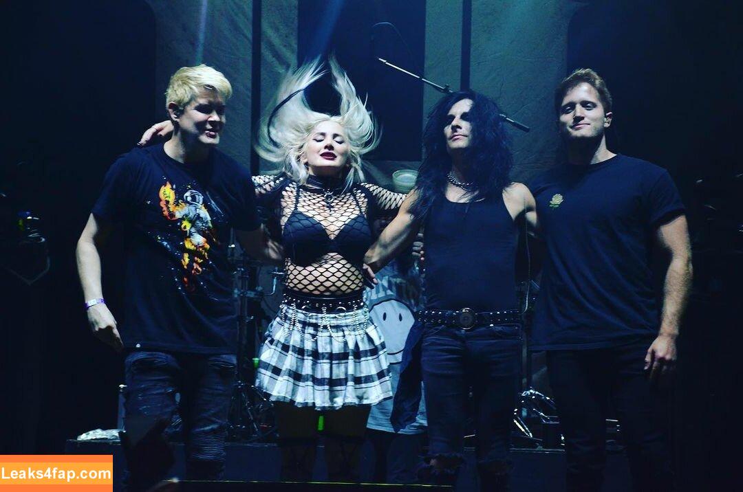 Addie Nicole Amick / Halocene / addienicoleamick слитое фото фото #0293