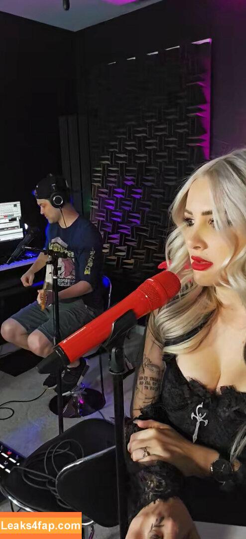 Addie Nicole Amick / Halocene / addienicoleamick leaked photo photo #0327
