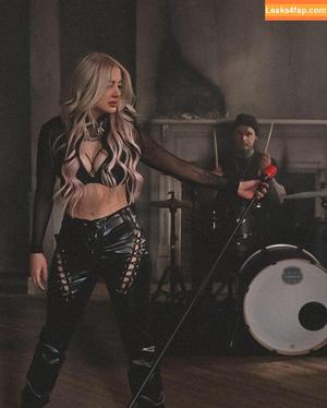 Addie Nicole Amick фото #0110