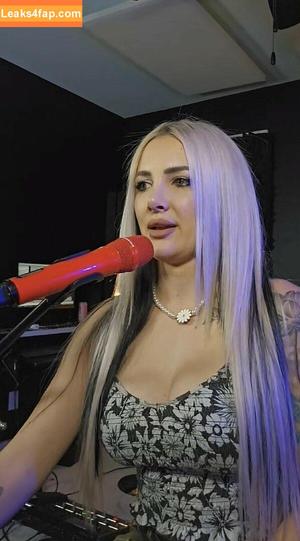 Addie Nicole Amick фото #0240