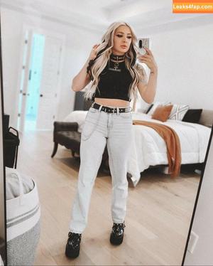 Addie Nicole Amick фото #0276