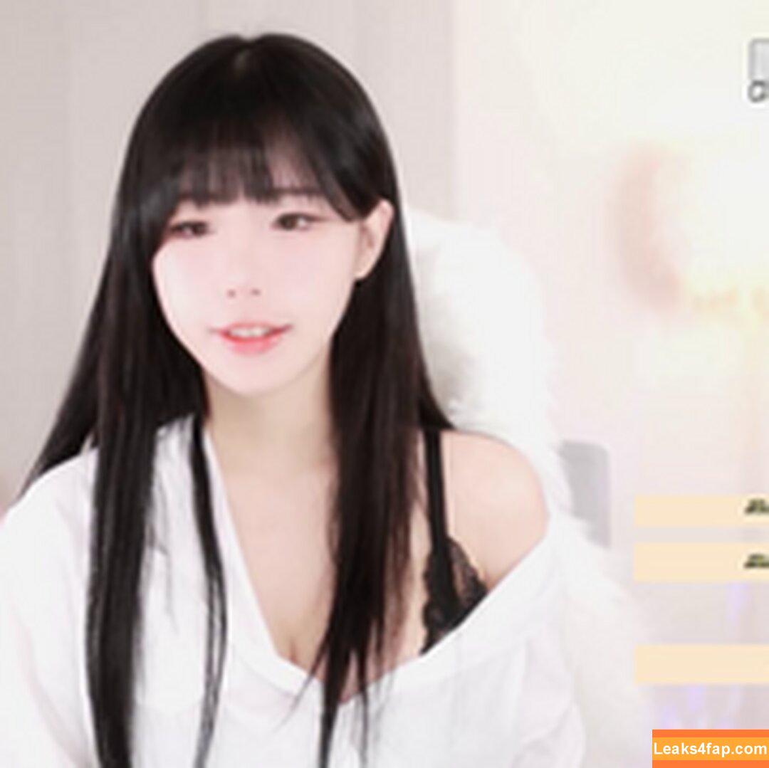 addielyn / ad1yn2 Patreon / addielyn7 leaked photo photo #0012