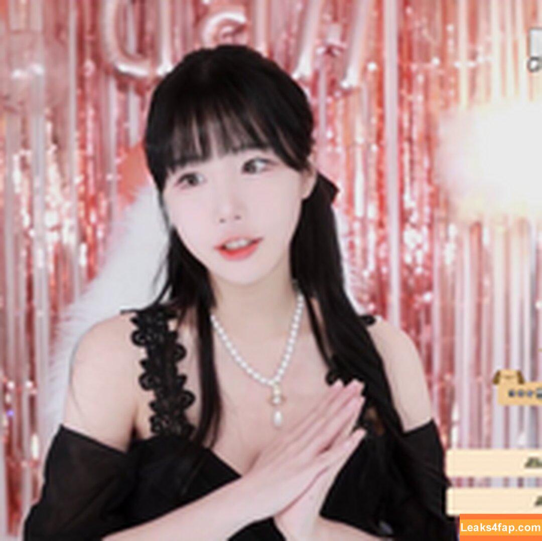 addielyn / ad1yn2 Patreon / addielyn7 leaked photo photo #0017